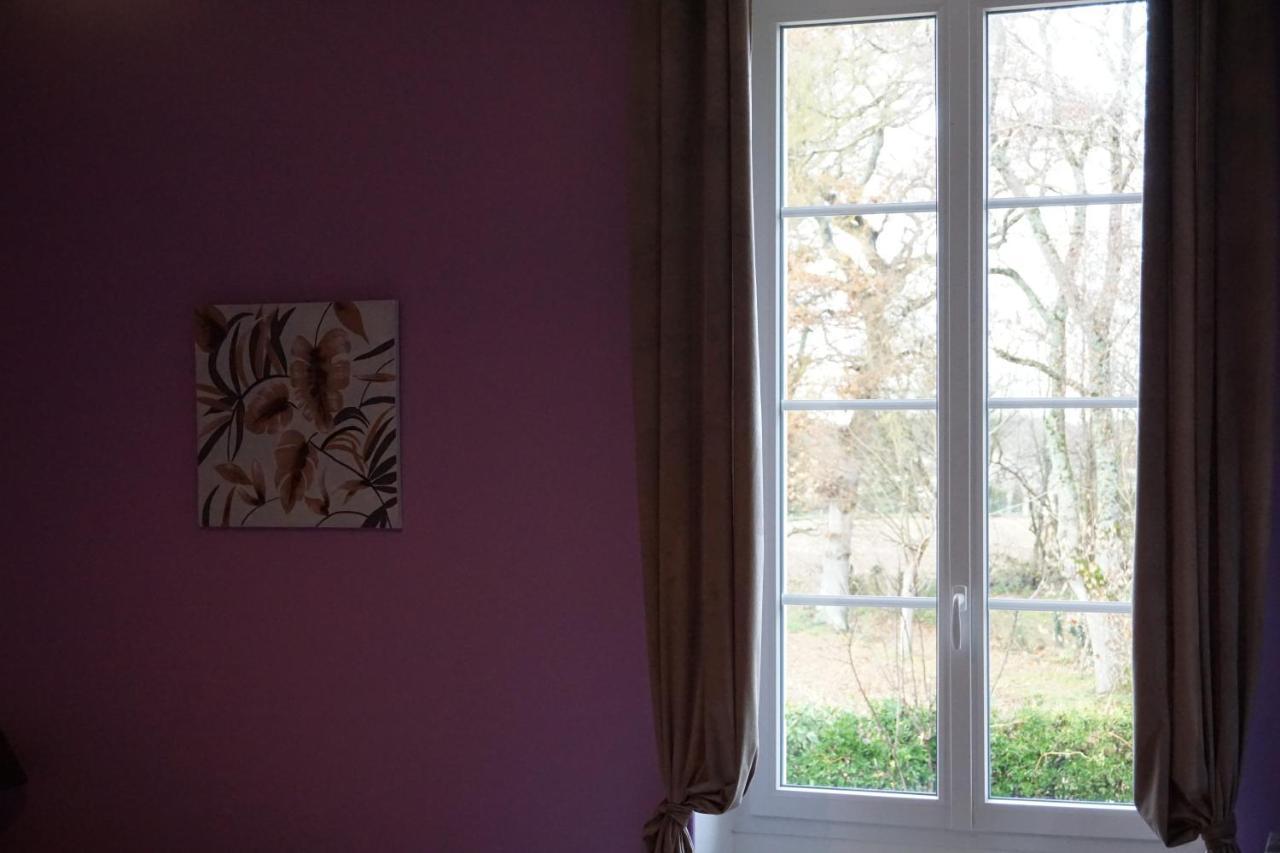 Chez Savary Varzay Экстерьер фото